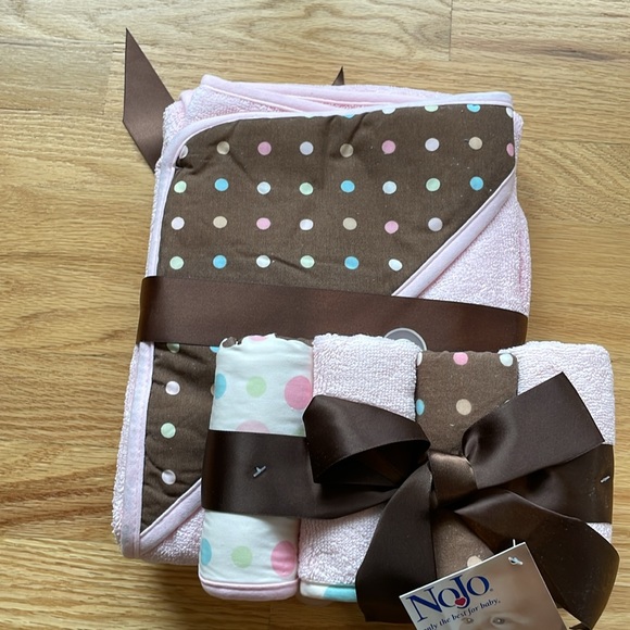 Baby Girl Bath Set - Picture 7 of 7